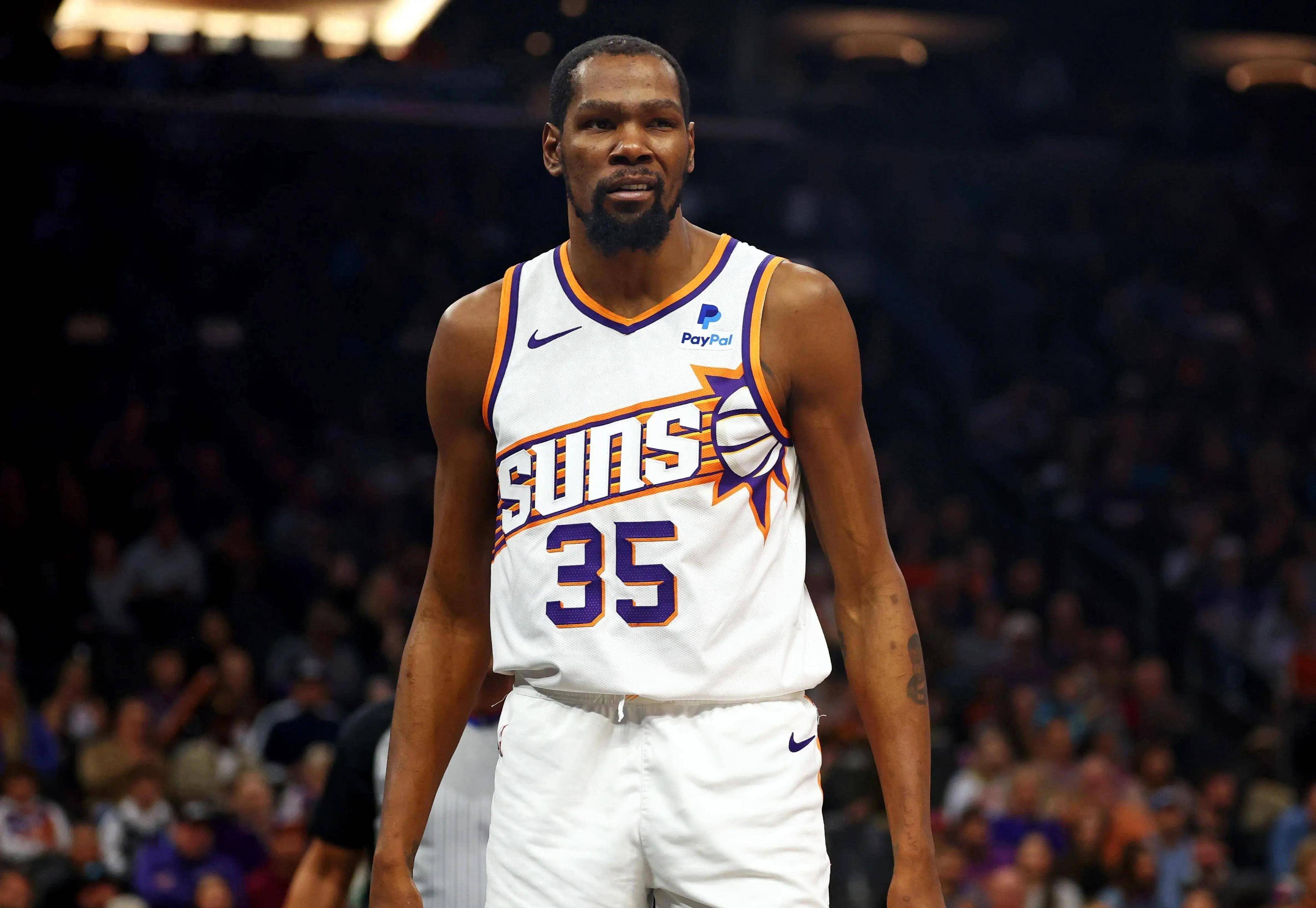 员的独特眼 员的独特眼