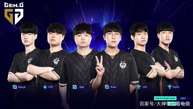 听队员倾诉 听队员倾诉