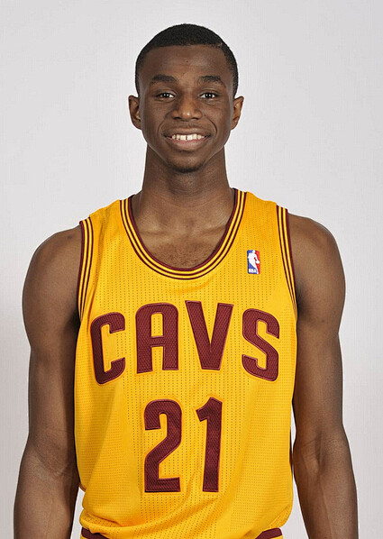 他给出可执 他给出可执